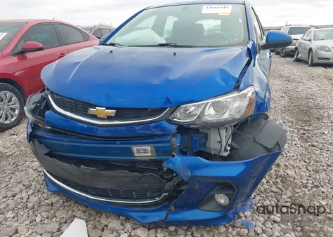 2018 Chevrolet Sonic Lt Auto z USA, uszkodzony, nr VIN 1G1JD6SH4J4102399